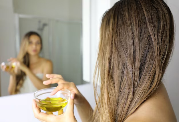 زدن روغن زیتون به صورت قبل از خواب خوب است؟